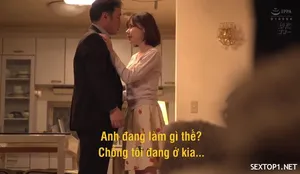 與丈夫經(jīng)紀(jì)人的秘密戀情
