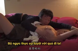 富婆吸毒后變高級應(yīng)召女郎